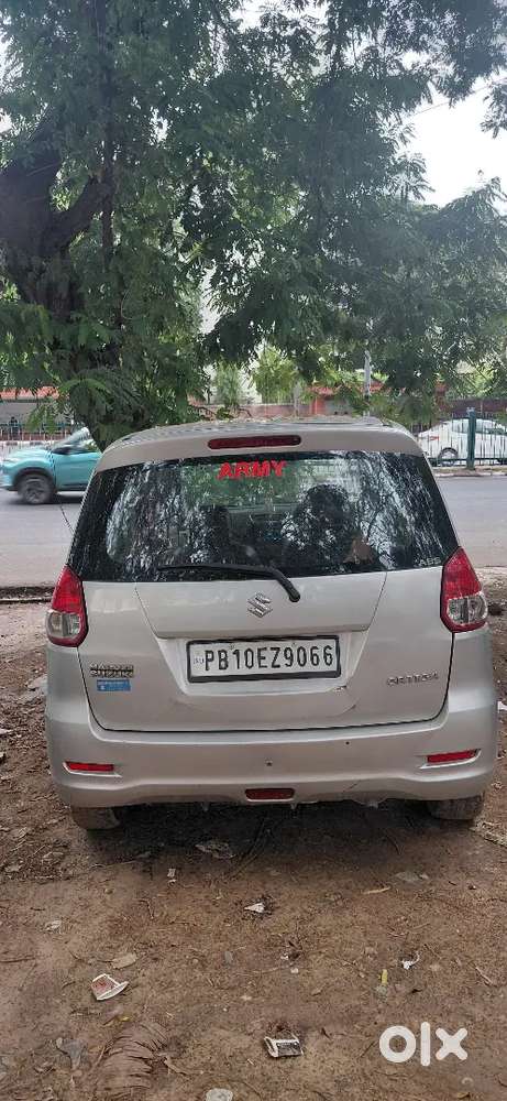 Maruti Suzuki Ertiga Zdi 2015