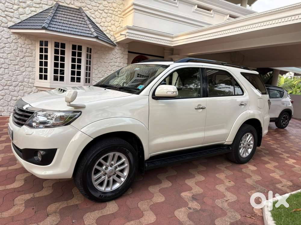 Toyota Fortuner 2013 Diesel 89600 Km Driven Only