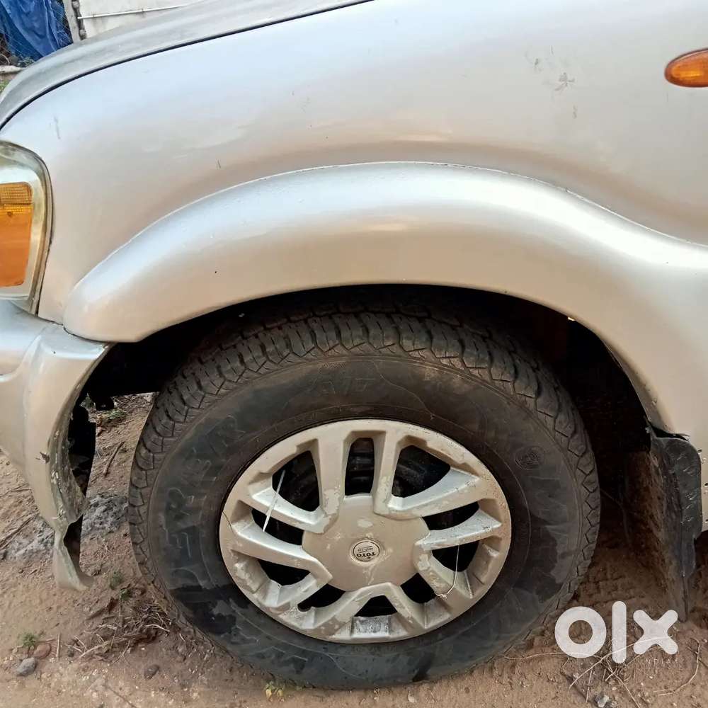 Mahindra Scorpio Classic 2005 Diesel 10010 Km Driven