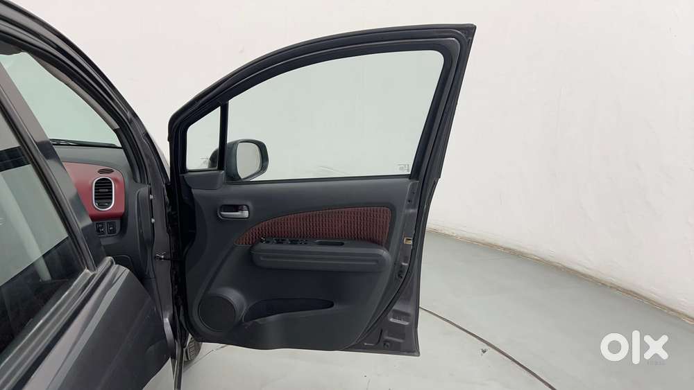 Maruti Suzuki Ritz Zxi Bs-iv, 2013, Petrol