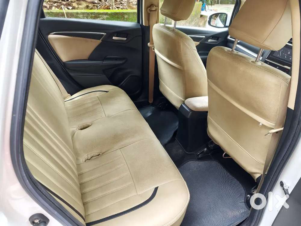 Less Driven Honda Jazz Zx Cvt 2022