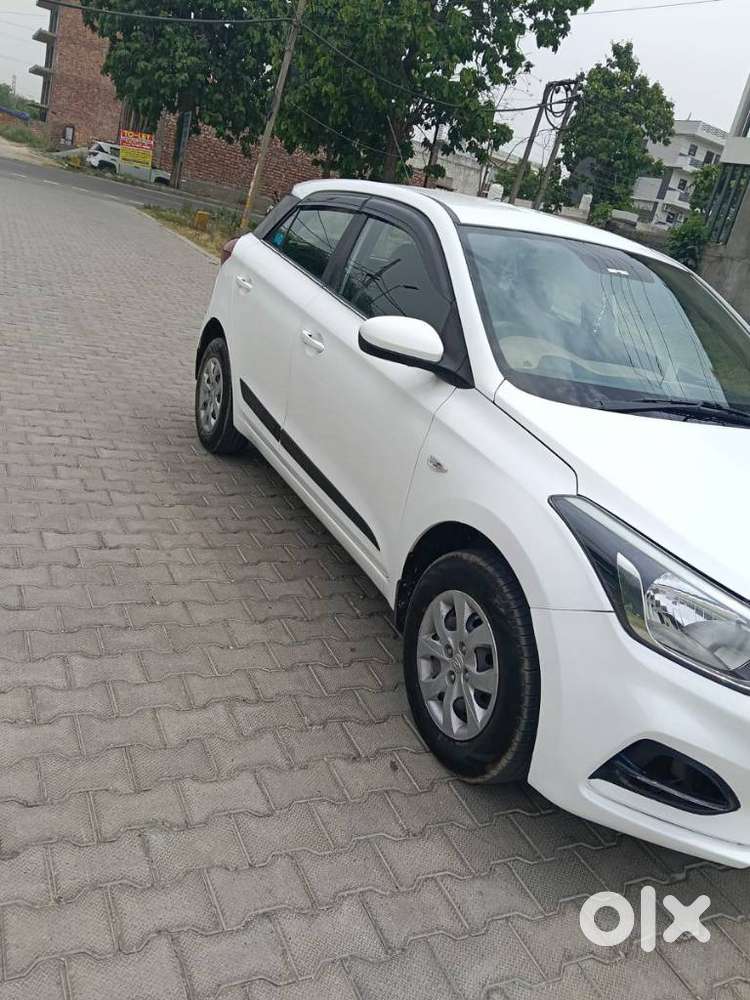 Hyundai I20 Magna 1.2 Vtvt, 2020, Petrol