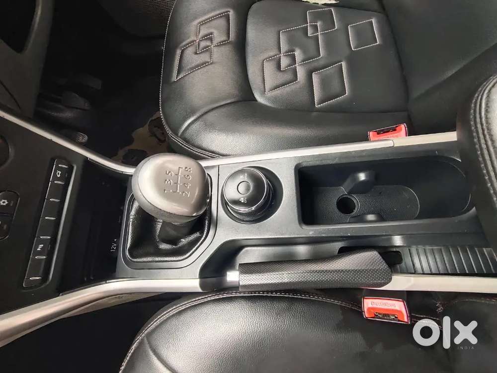 Tata Nexon Petrol Cng 2018 Model With 79000 Km