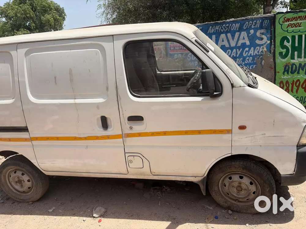 Maruti Suzuki Eeco 2014 Cng & Hydrids 70000 Km Drive