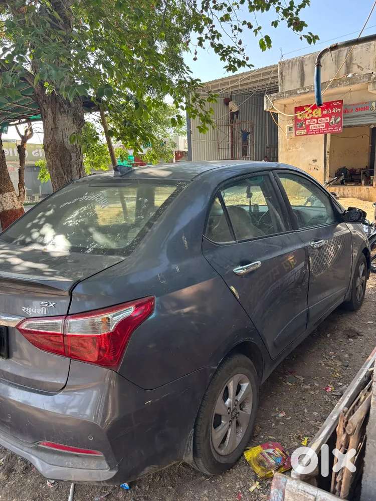 Hyundai Xcent 2018 Petrol 130000 Km Driven