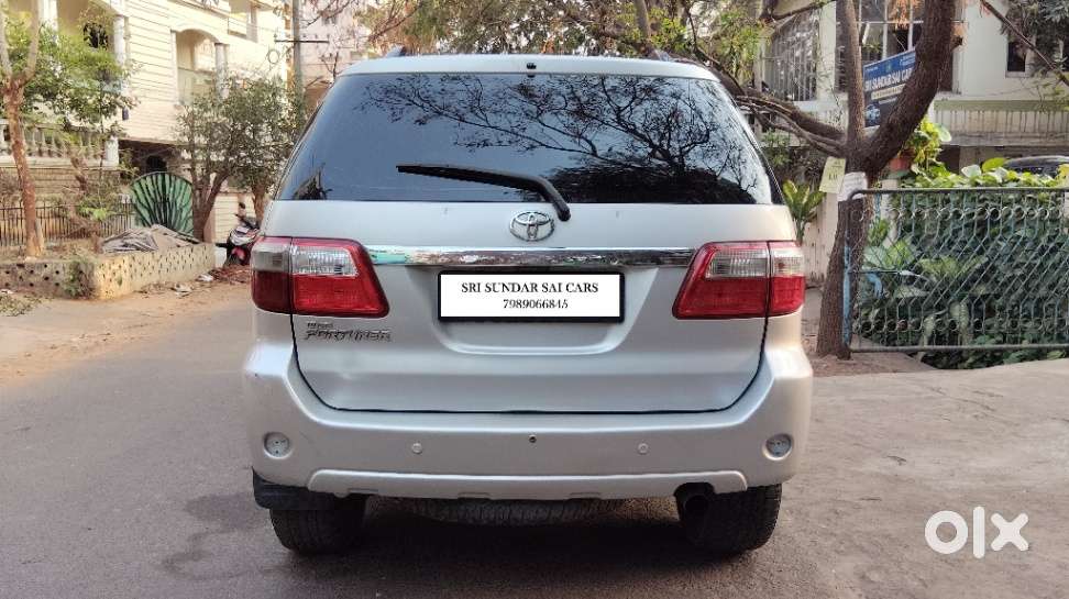 Toyota Fortuner 3.0 4x4 Manual, 2012, Diesel