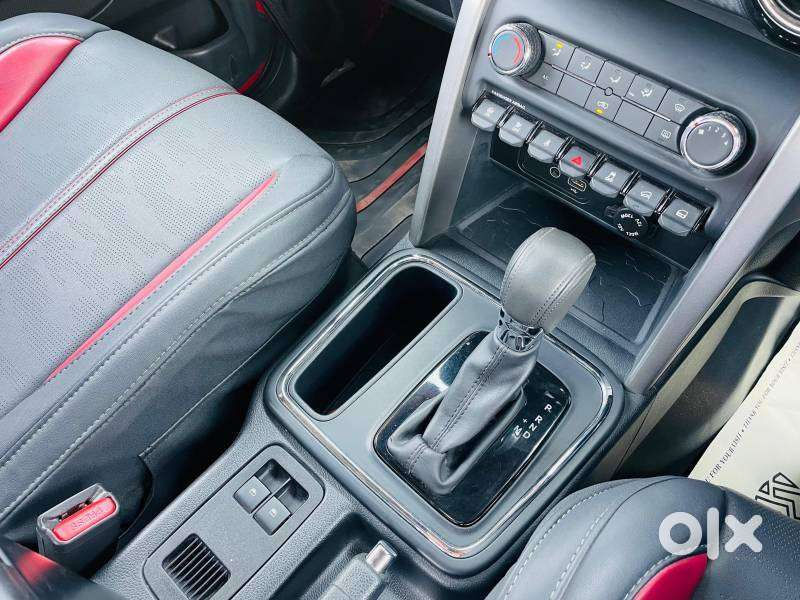 Mahindra Thar Lx 4-str Hard Top At, 2023, Petrol