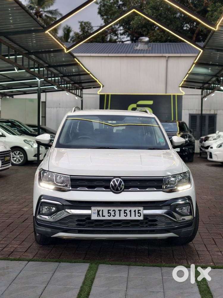 Volkswagen Taigun 1.0 Tsi Highline At, 2022, Petrol
