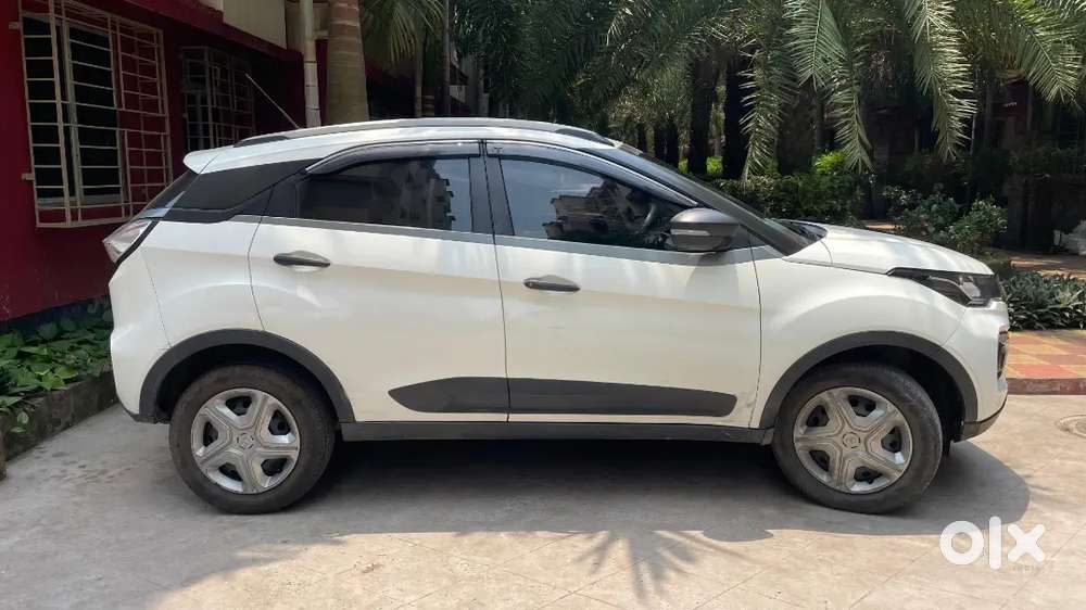 Tata Nexon 2021 Petrol Well Maintained Direct Owner.