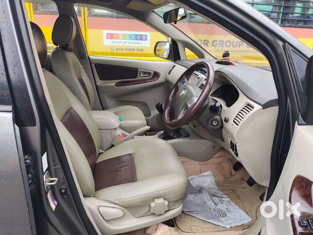 Toyota Innova 2.5 V 7 Str, 2013, Diesel