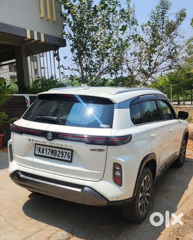 Maruthi Suzuki Grand Vitara Hybrid Top End Model