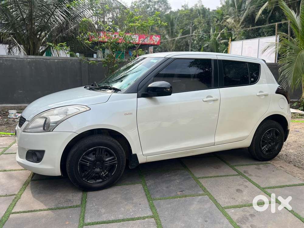 Maruti Suzuki Swift 2013 Diesel 103000 Km Driven