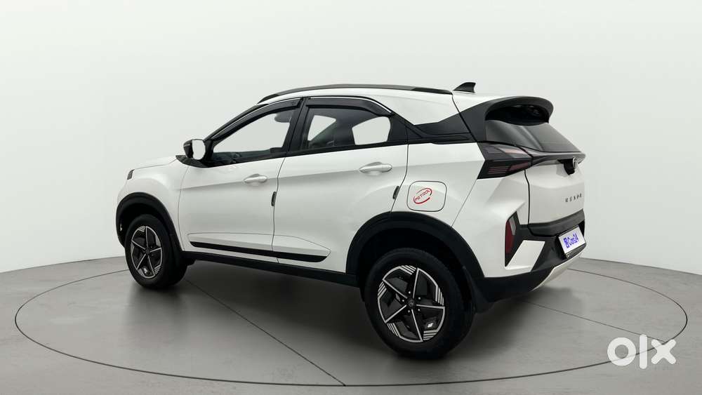 Tata Nexon Creative Plus 1.2 Revotron Petrol 6 Mt, 2023, Petrol