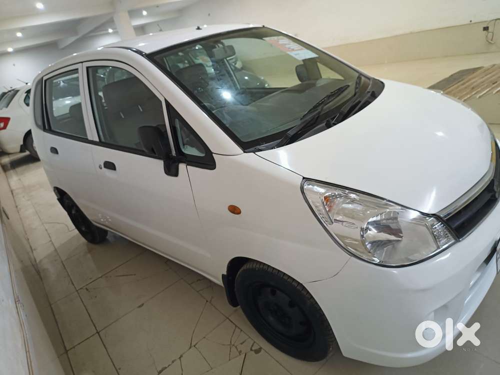 Maruti Suzuki Estilo Lxi Cng, 2014, Cng & Hybrids
