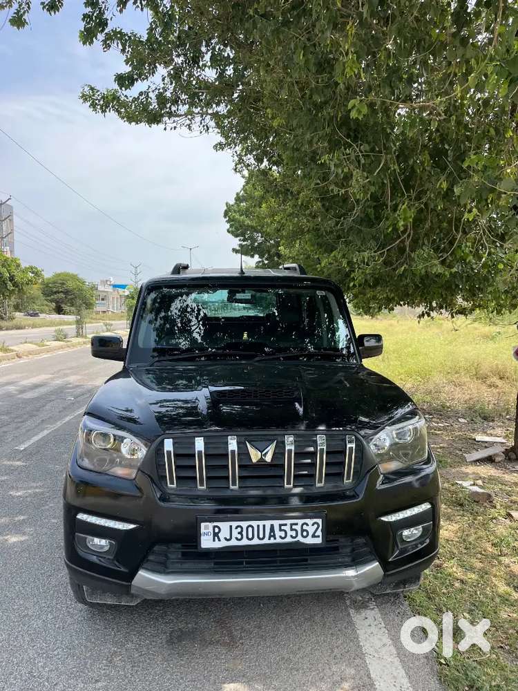 Mahindra Scorpio Classic 2023