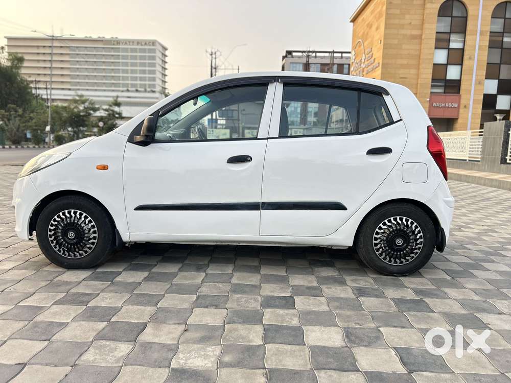 Hyundai I10 Magna 1.1l, 2014, Cng & Hybrids
