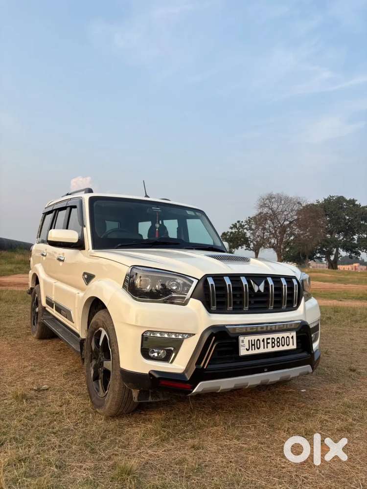 Mahindra Scorpio Classic, 2023, Diesel
