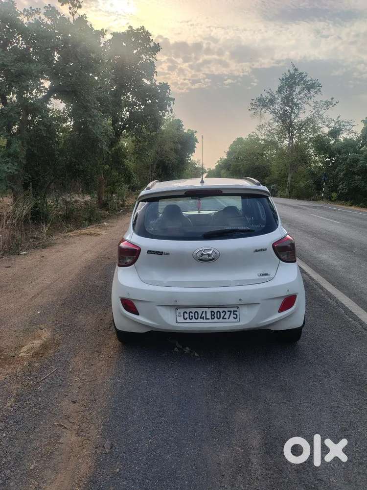 Hyundai Grand I10 2015 Diesel Car Push Start Top Model 89160km 25+kmpl