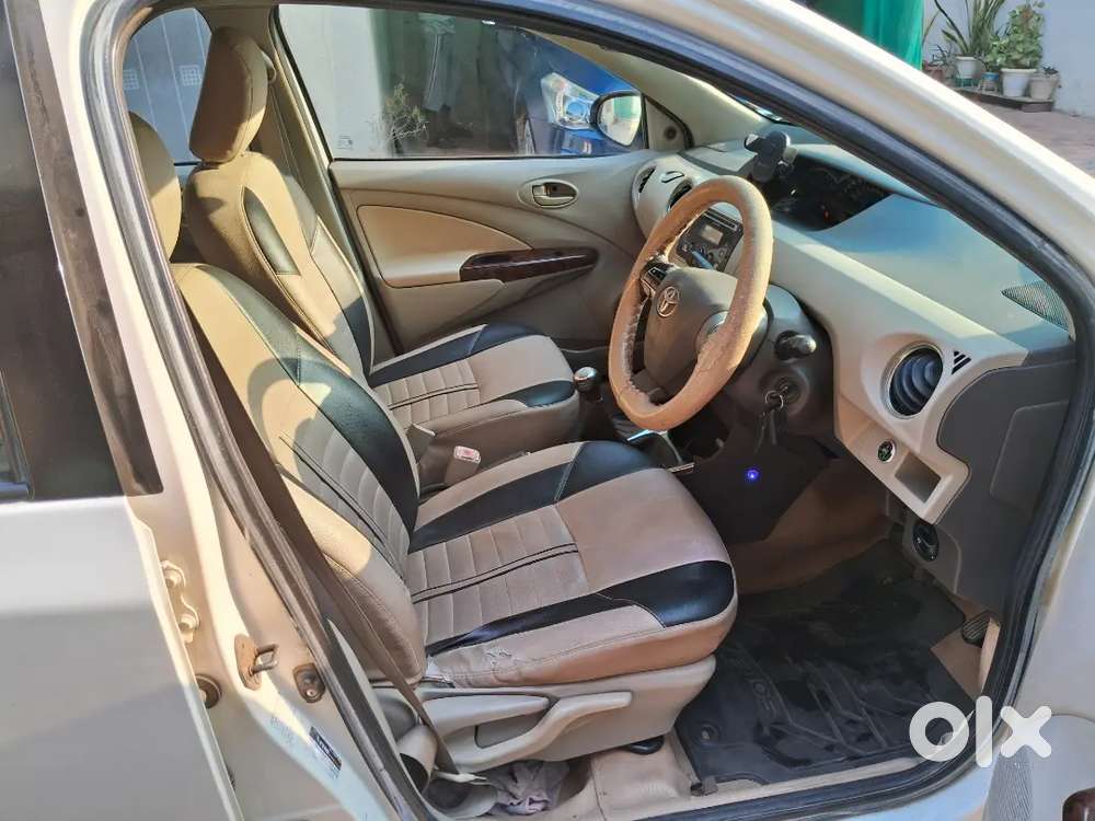 Toyota Etios Liva 2013  Petrol + Cng  98,000 Km  Shela, Ahmedabad