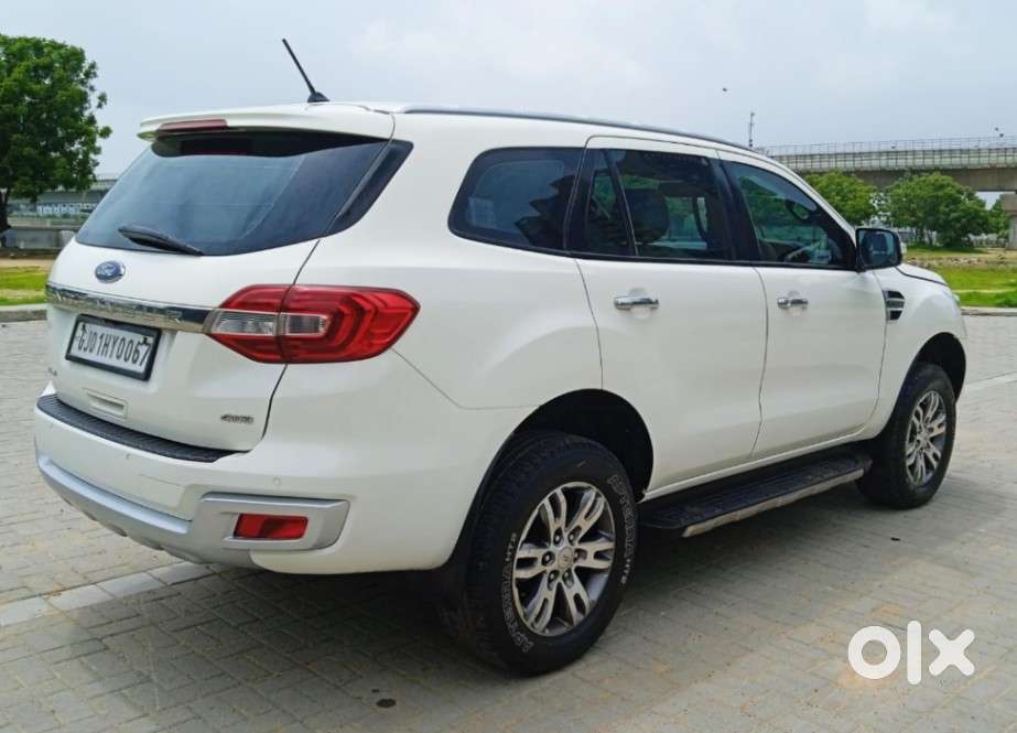 Ford Endeavour 3.2 Titanium 4x4 At, 2018, Diesel