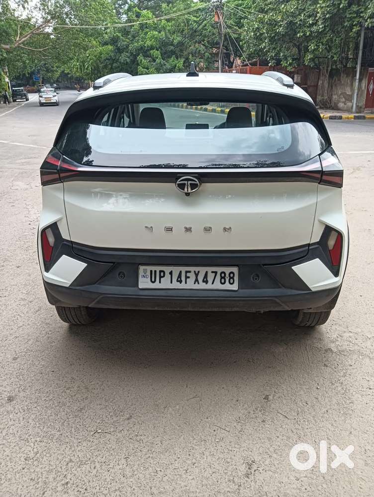 Tata Nexon Creative Plus 1.2 Revotron Petrol 6 Mt Dt, 2024, Petrol