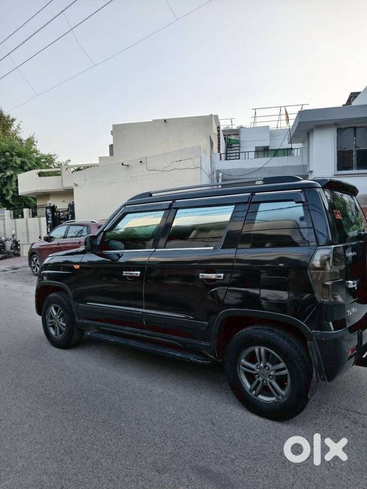 Mahindra Tuv 300 T10 Opt, 2019, Diesel