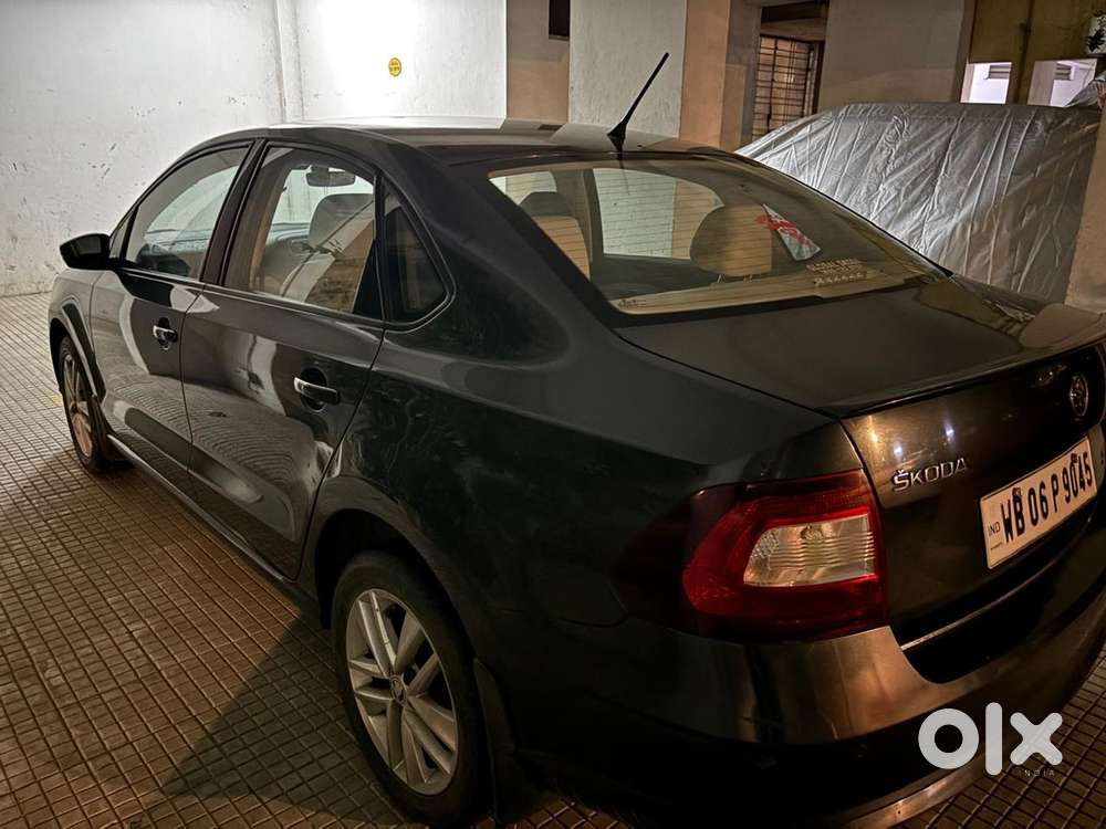 Upgrade Your Drive: 2018 Skoda Rapid 1.6 Mpi Manual  13000 Km Driven