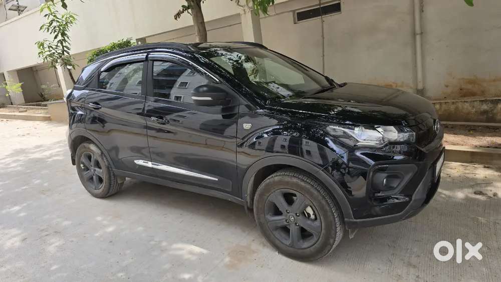 Tata Nexon 2022 Petrol Automatic Dark (as Good As New)