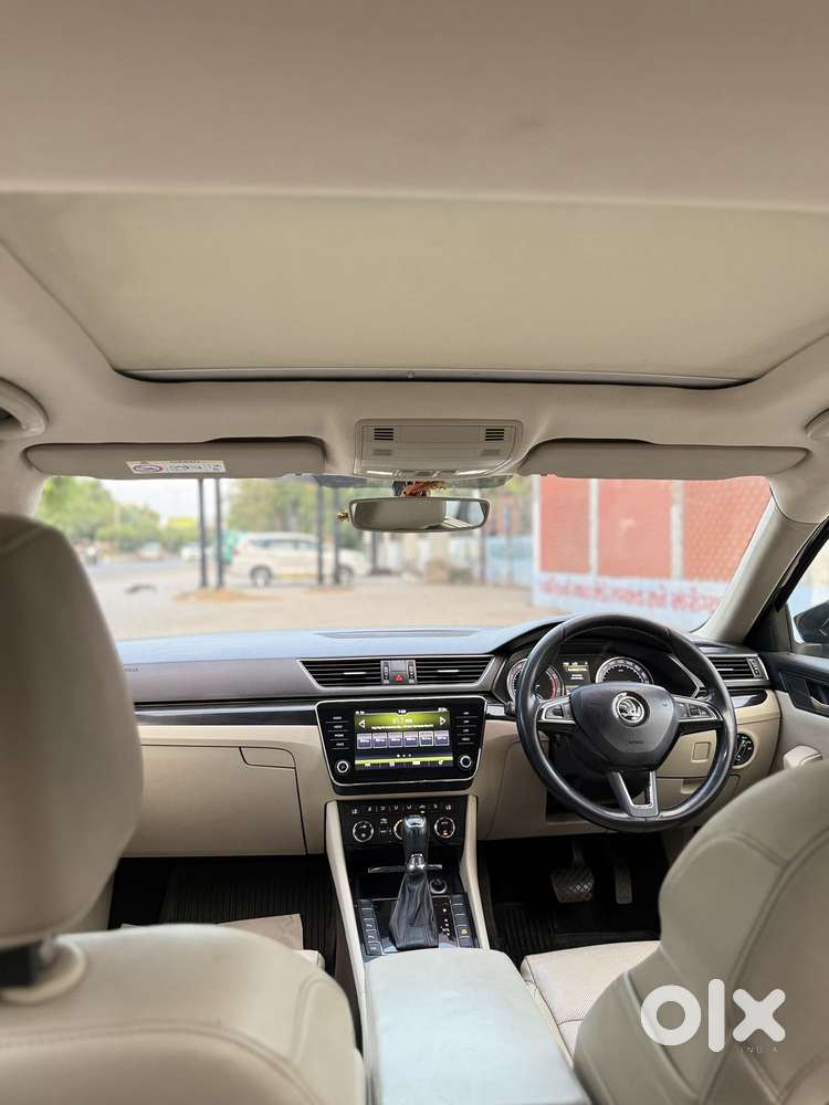 Skoda Superb 2.0 Tsi At L&k, 2018, Petrol