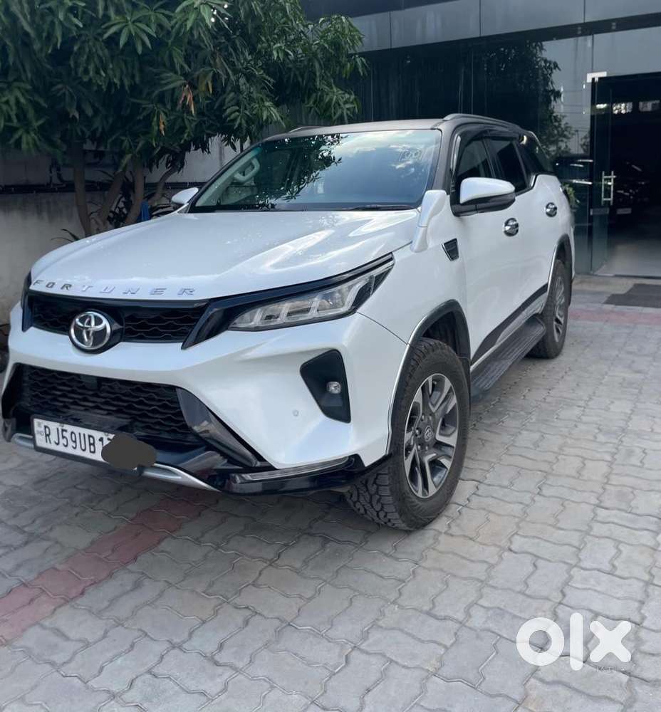 Toyota Fortuner Legender 4x2 At 2.8, 2024, Diesel