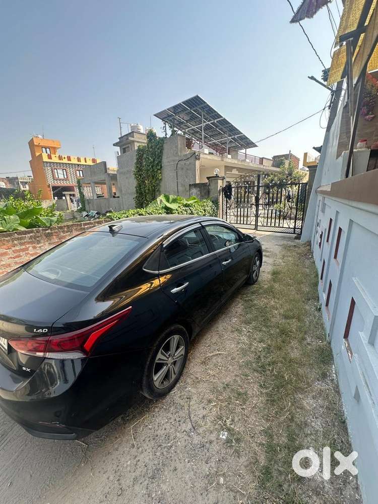 Hyundai Verna Full Top Optional For Sale