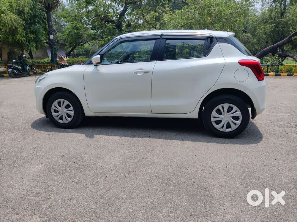 Maruti Suzuki Swift Vxi Ags, 2022, Petrol