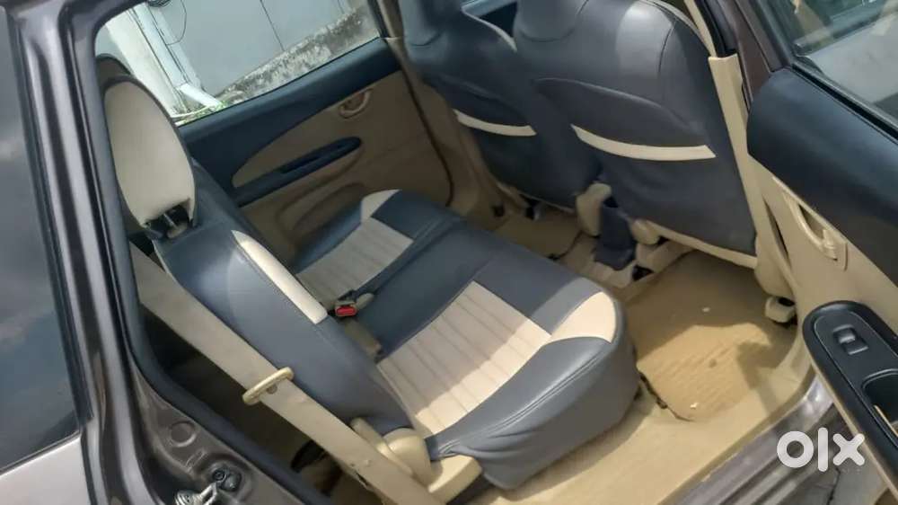 2014 Honda Mobilio 1.5 S I-vtec  Single Owner  1.08 Lakh Km