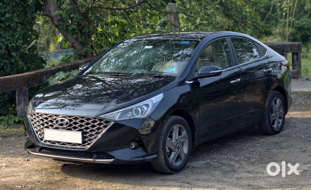 Hyundai Verna 1.5 Sx Petrol Mt, 2021, Petrol