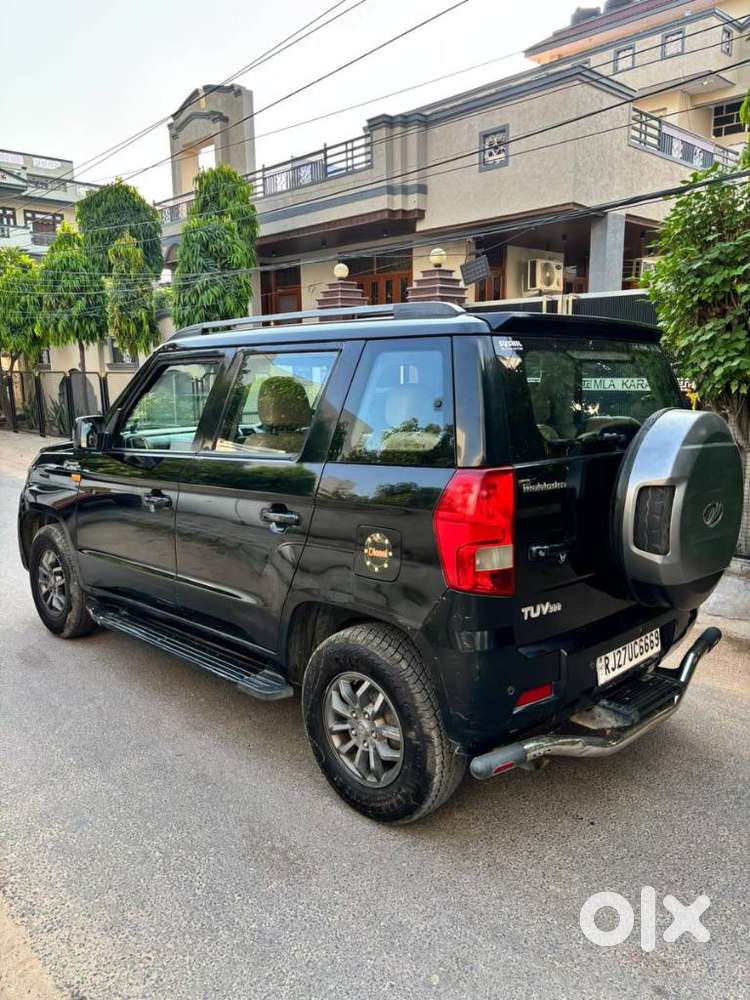 Mahindra Tuv 300 T10 Amt, 2017, Diesel