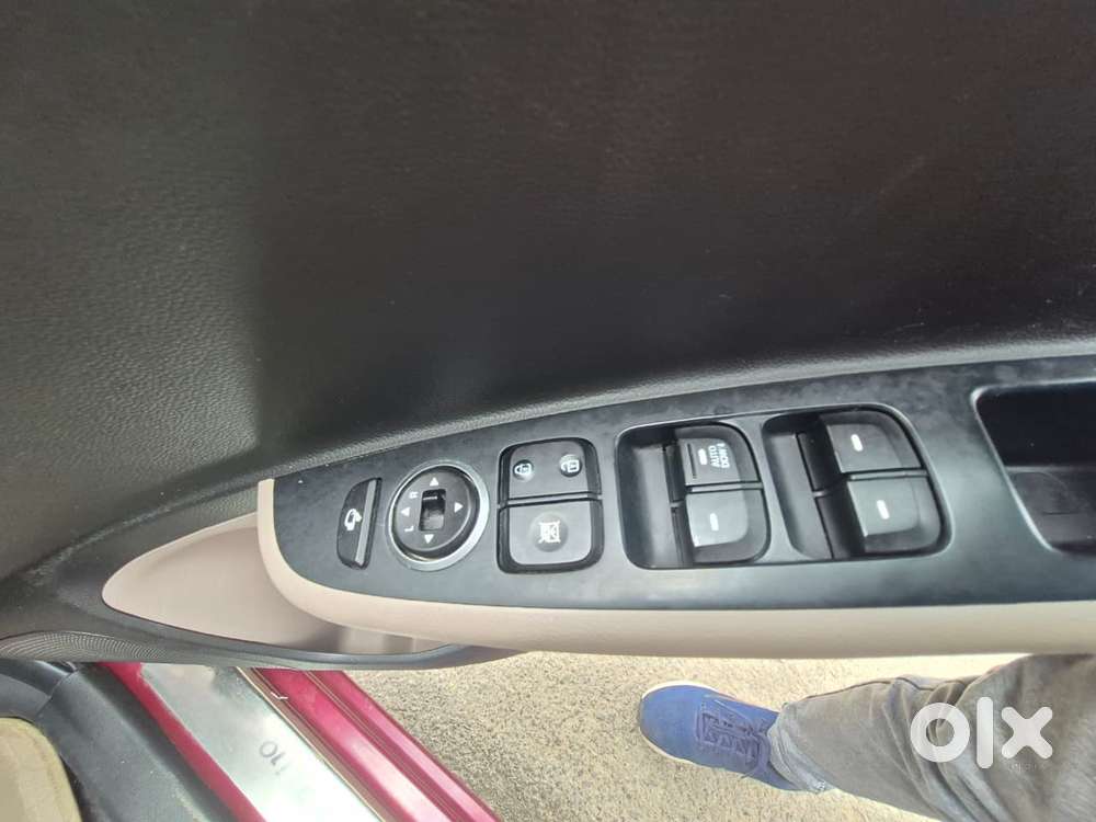 Hyundai Grand I10 Asta Option At, 2016, Petrol