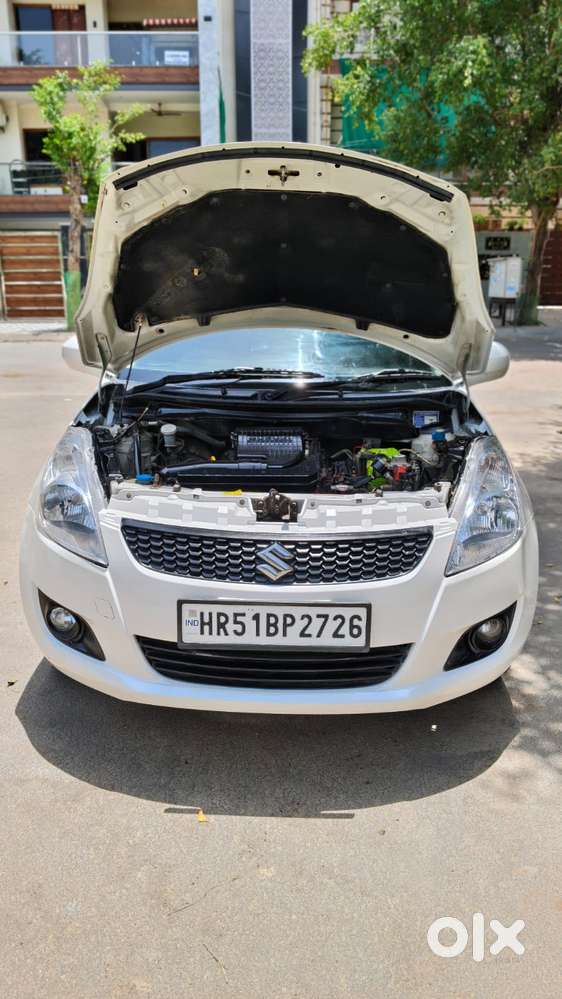 Maruti Suzuki Swift Lxi Option, 2017, Cng & Hybrids