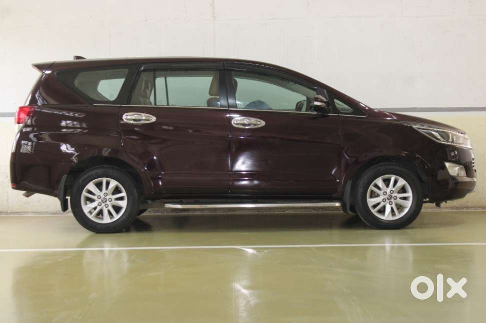 Toyota Innova Crysta 2.4 V, 2016, Diesel