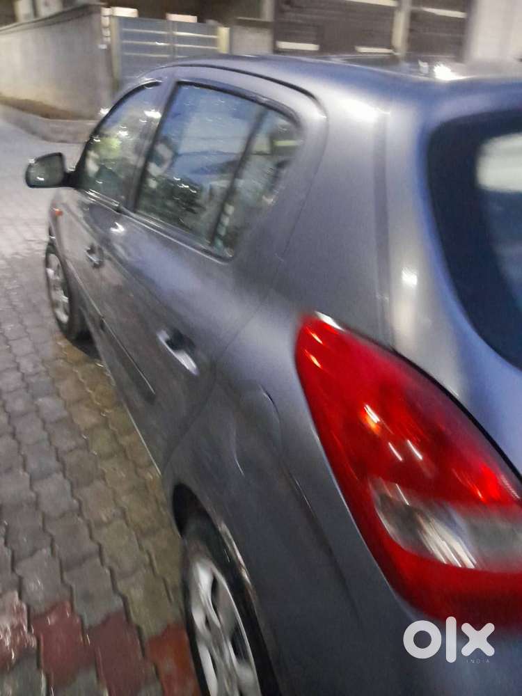 I20 Car Good Condition Passin Expire Dec 2010