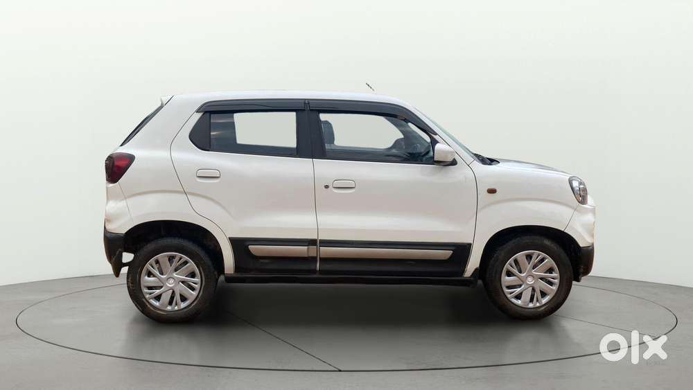 Maruti Suzuki S-presso Vxi Plus Amt, 2022, Petrol