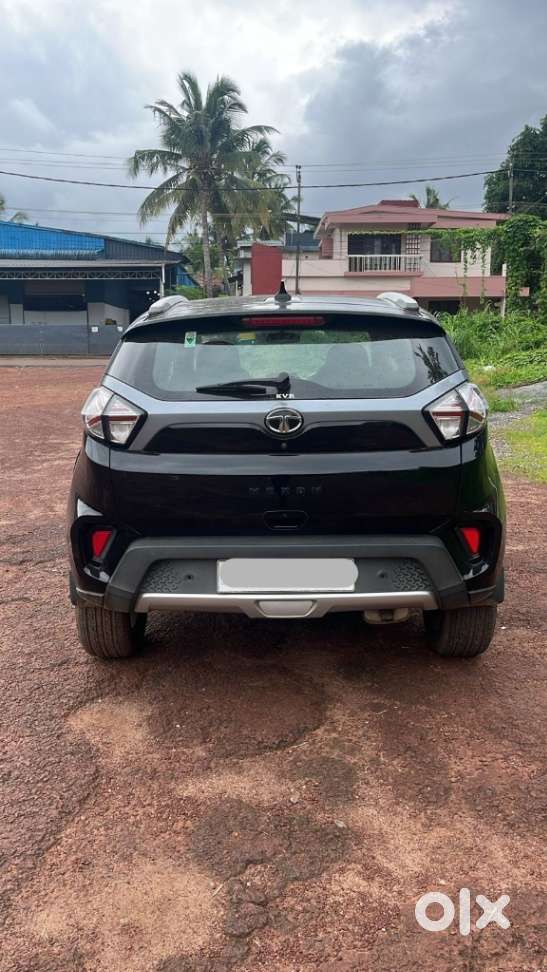 Tata Nexon 1.2 Revotron Xz Plus, 2021, Petrol