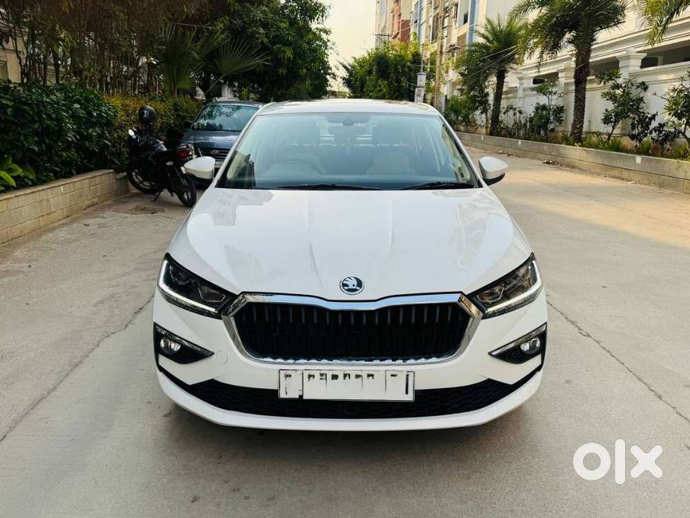 Skoda Slavia 1.0 Tsi Style, 2023, Petrol