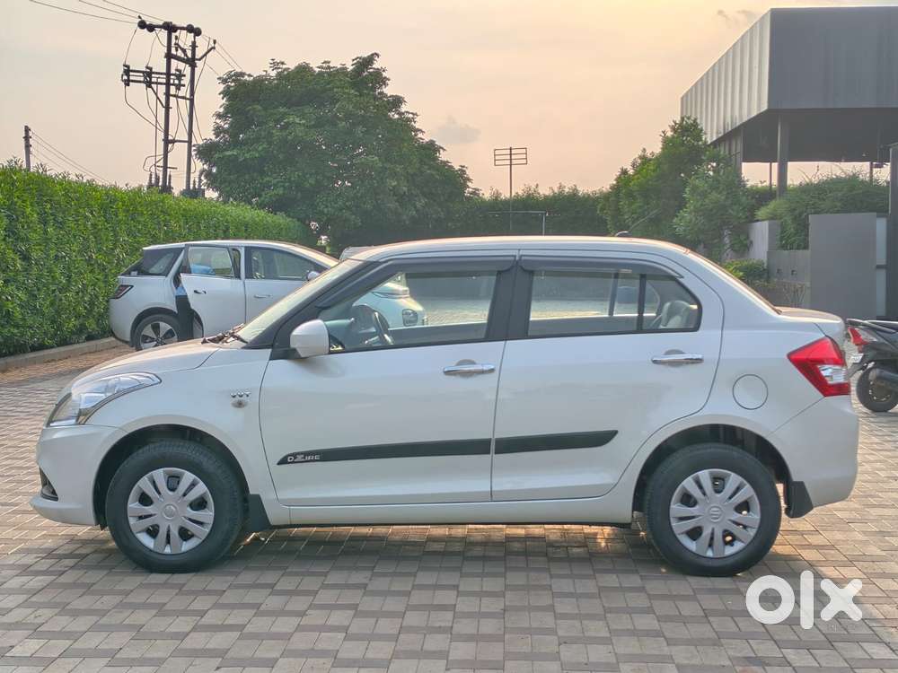 Maruti Suzuki Dzire 1.2 Vxi, 2016, Petrol