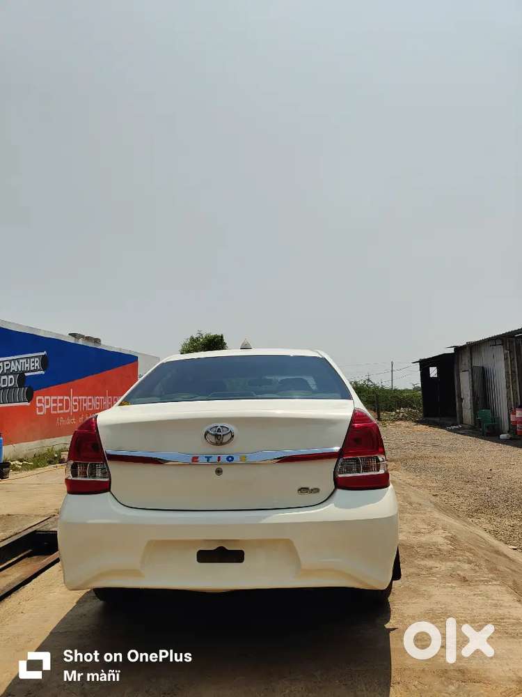 Toyota Etios 2016 Diesel Well Maintained