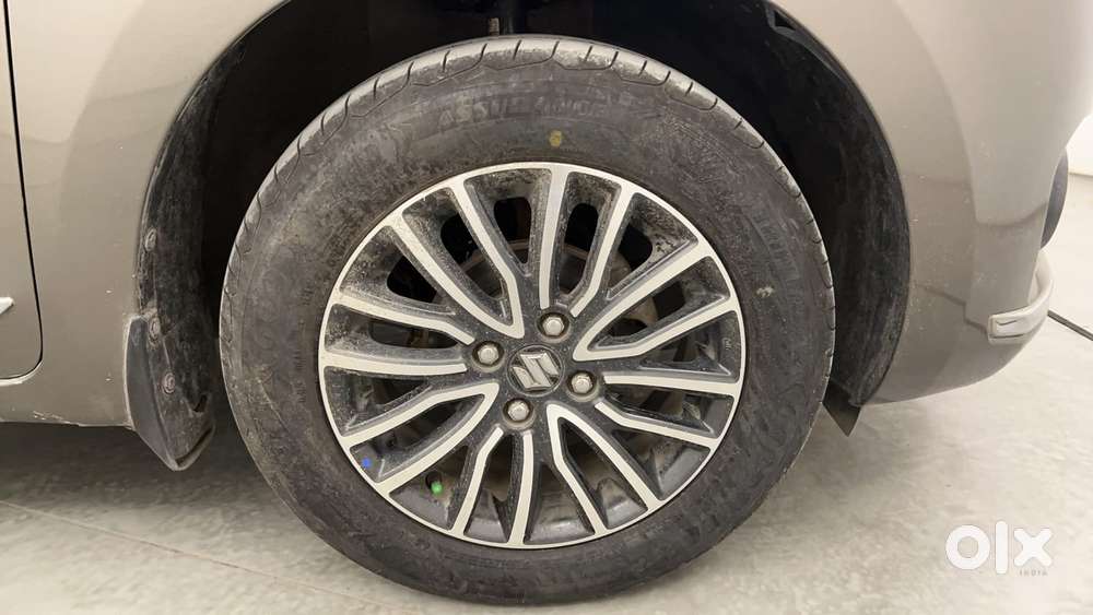 Maruti Suzuki Dzire 1.2 Zxi Plus Amt, 2018, Petrol