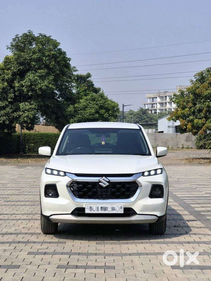 Maruti Suzuki Grand Vitara 1.5 Delta Smart Hybrid At, 2024, Petrol