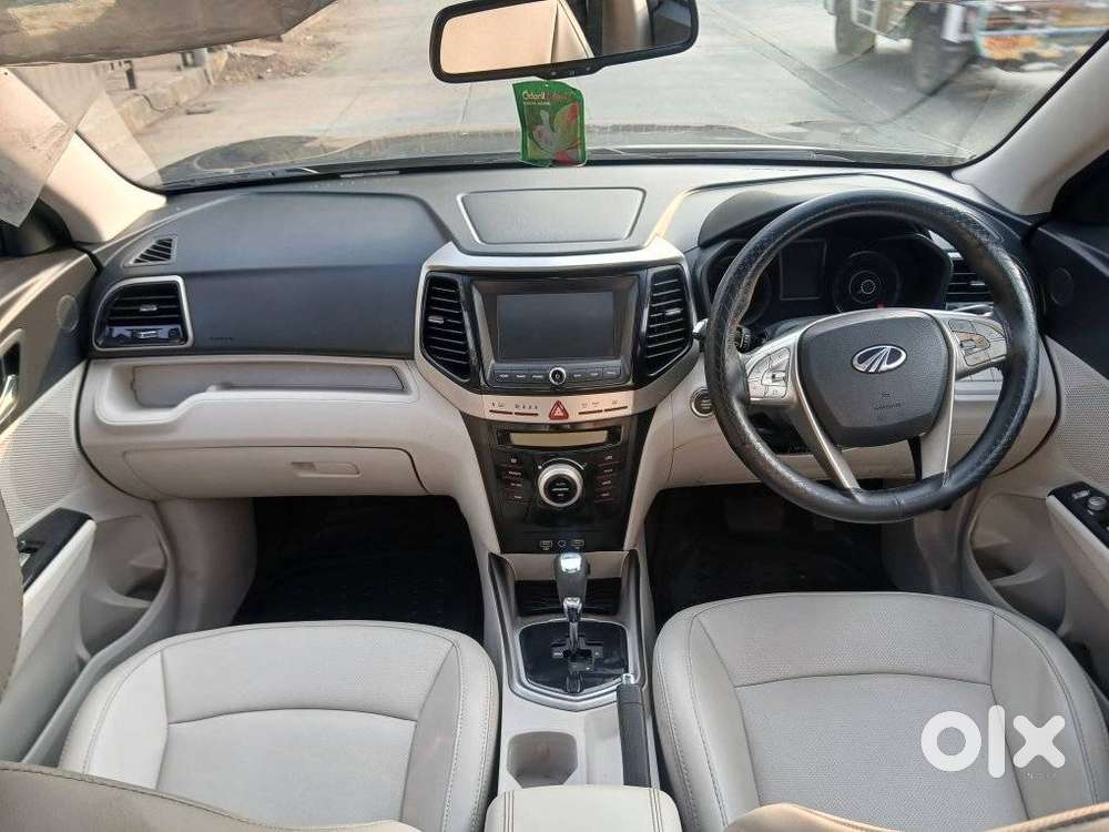 Mahindra Xuv300 W8 Option Dual Tone, 2021, Petrol