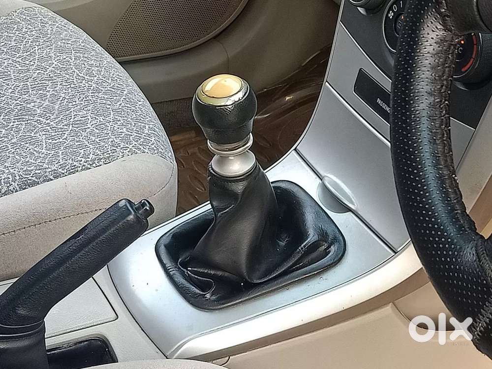 Toyota Corolla Altis [ ] 1.8 J, 2012, Petrol