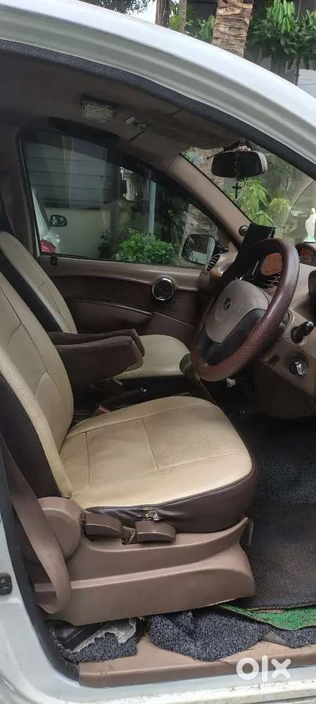 Mahindra Xylo 2010