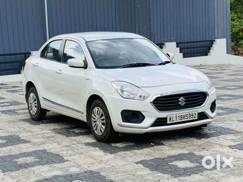 Maruti Suzuki Swift Dzire Vxi(o) Mt, 2017, Petrol